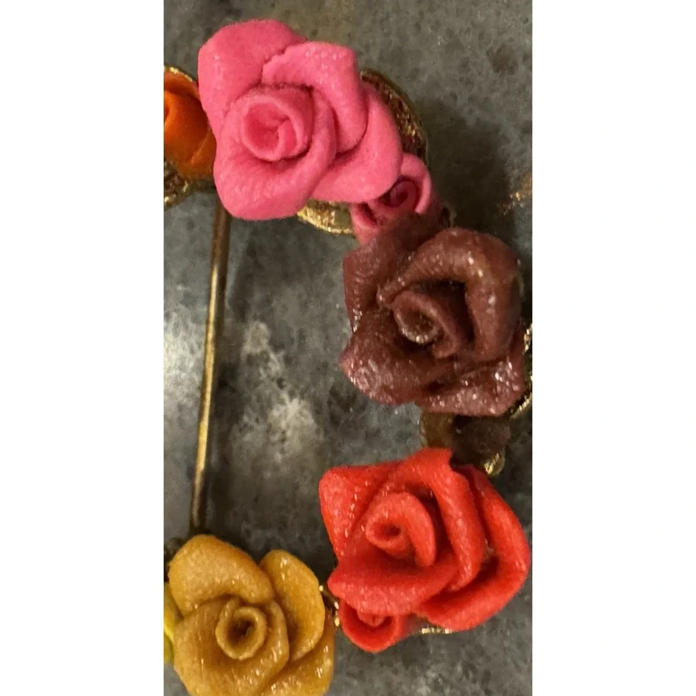 Vintage Floral Wreath Brooch Gold Tone Multi Color Resin Rose Pin